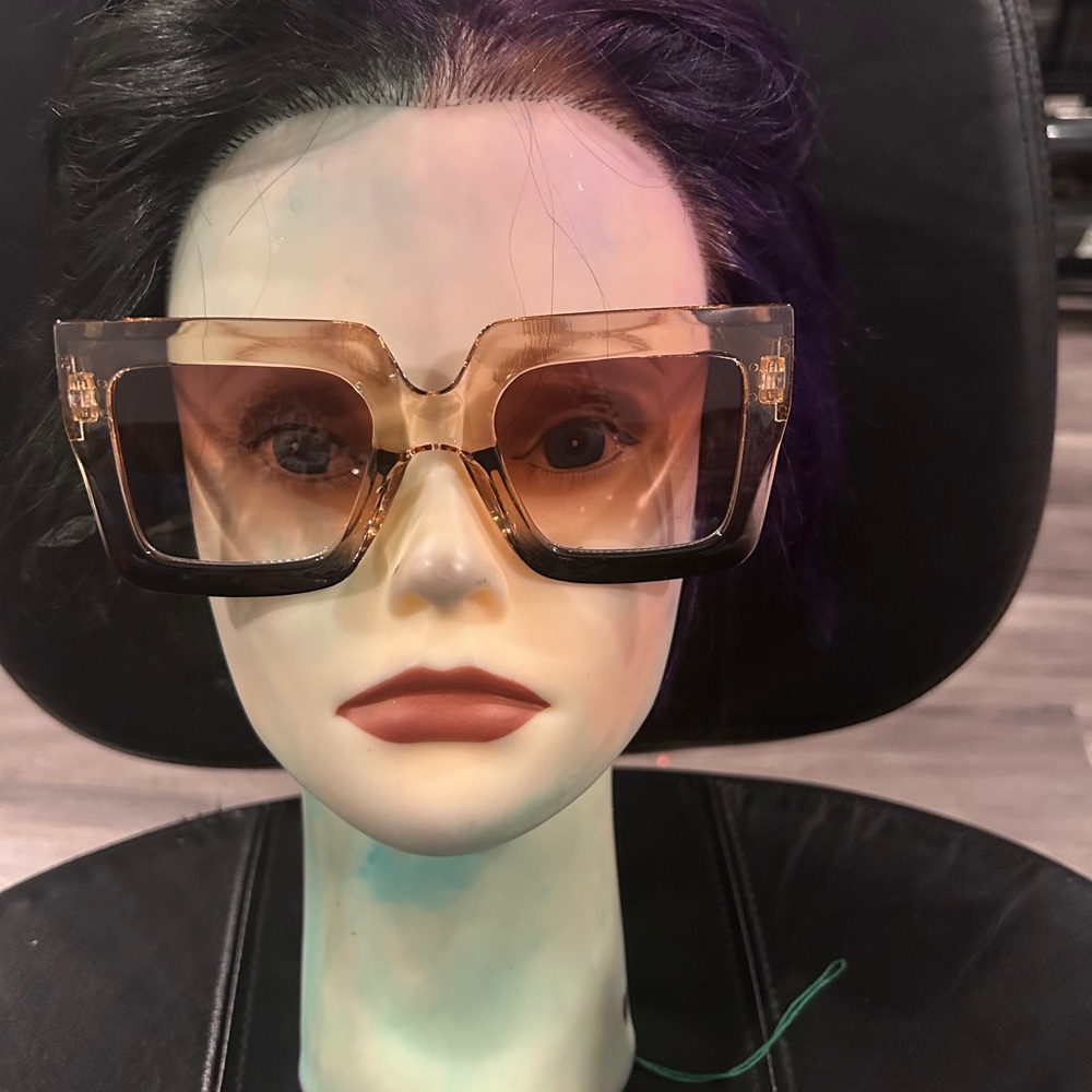 Oversized Square Gradient Sunglasses For Women - … - image 2